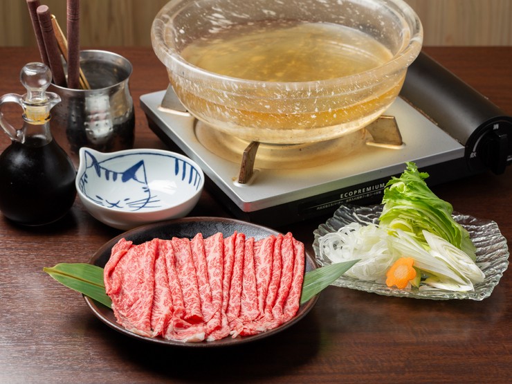 Futaba Ema - Nghệ Thuật Độc Đáo Thổi Hồn Vào Thư Pháp Hiện Đại 16 futaba ema nghe thuat doc dao thoi hon vao thu phap hien dai 697e89ee85d7c